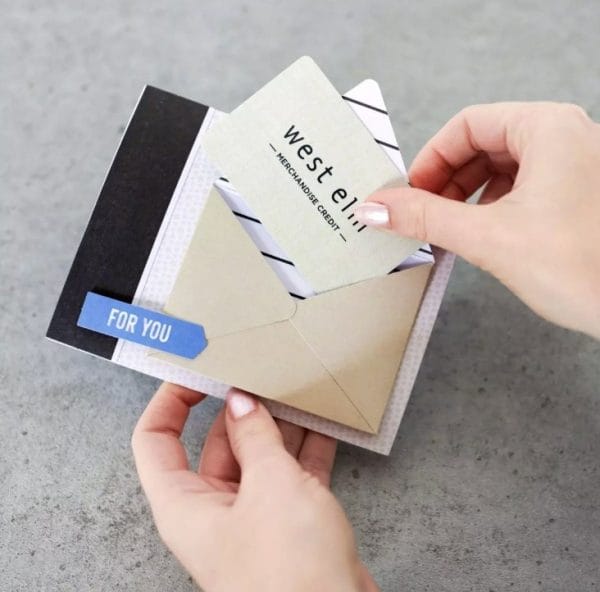 creative-memories-gift-pocket-card-kit-detail creative-memories-gift-pocket-card-kit-detail